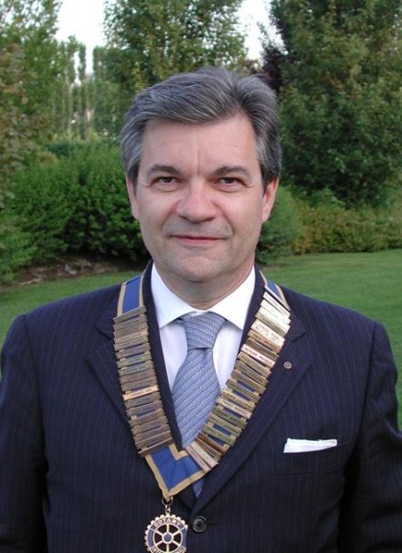 1997/98: Presidente Mauro CREMONINI - ROTARY CLUB di CENTO