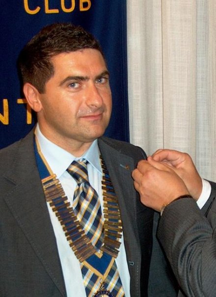 2002/03: Presidente Roberto VICENZI - ROTARY CLUB di CENTO