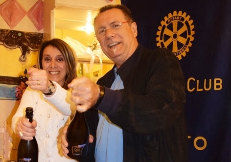 Giovedì  30 Aprile 2015:  Apericena . - ROTARY CLUB di CENTO