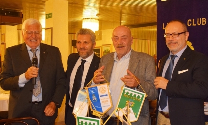 Martedì 27 Ottobre 2015: TONI CAPUOZZO e il suo libro “Il segreto dei Marò” - ROTARY CLUB di CENTO