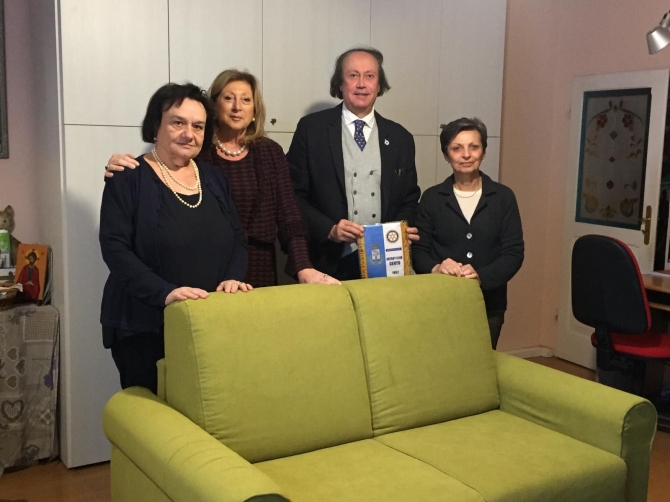 5/11/2019: donazione al SAV di Cento - ROTARY CLUB di CENTO