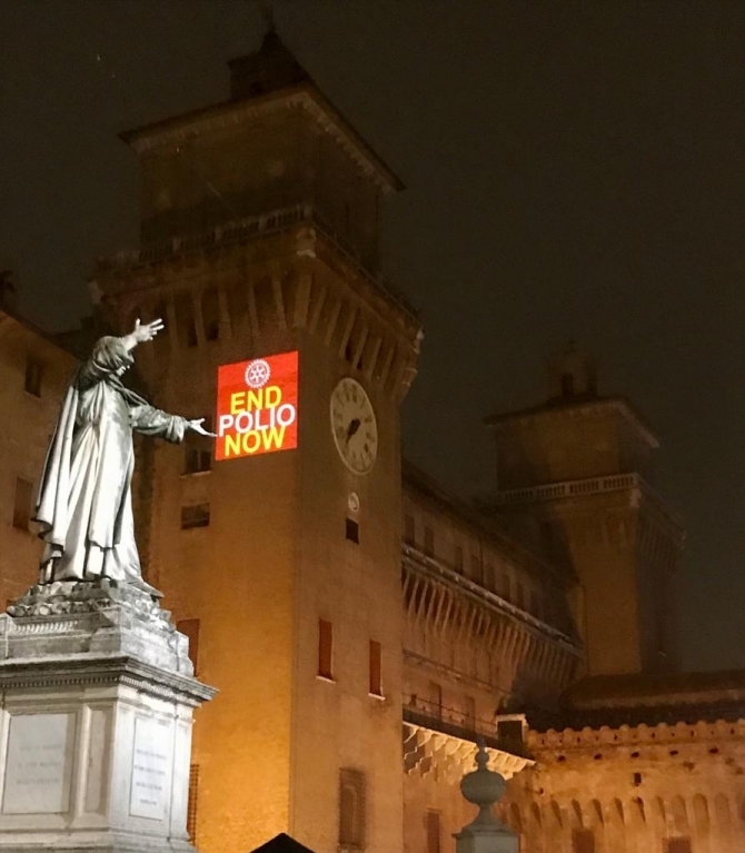 End Polio Now: proiezione logo sul Castello di Ferrara - ROTARY CLUB di CENTO