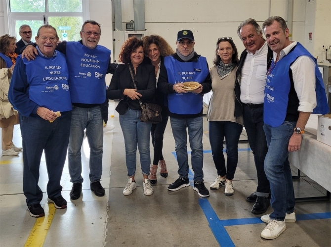 Domenica 9 Ottobre 2022: il Rotary nutre l'educazione - ROTARY CLUB di CENTO